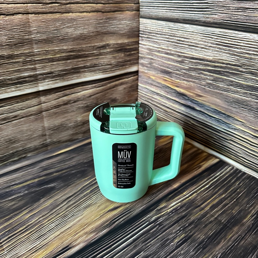 MÜV 15oz Limited Edition Mint Insulated Travel Mug